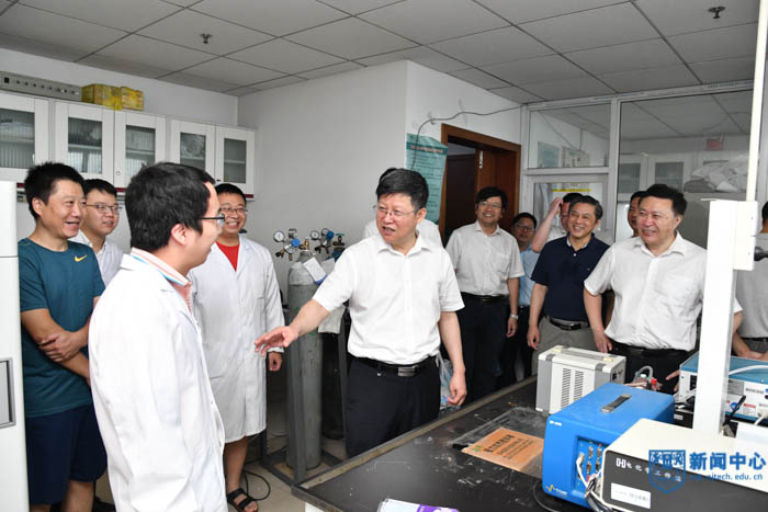 XCB_7699-40.jpg XCB_7699-40.jpg