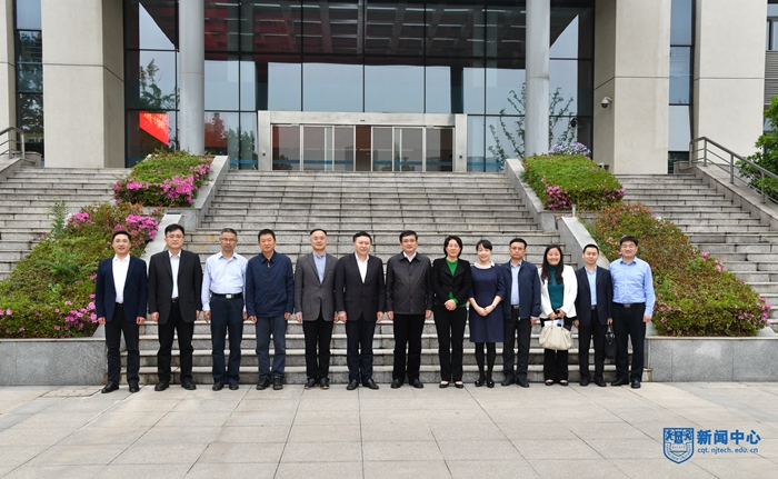 XCB_03591.jpg XCB_03591.jpg