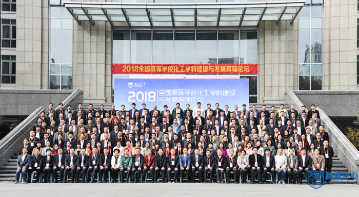 XCB_4400-16.jpg XCB_4400-16.jpg