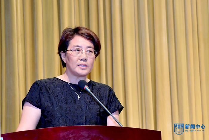 8邢卫红副校长做题为《深刻把握科技工作在高水平大学建设中的任务和使命》的讲话.jpg