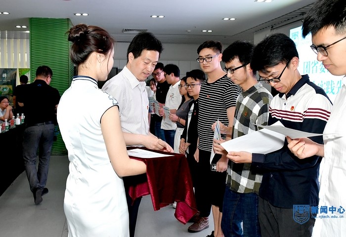 nEO_IMG_QCD_2457.jpg