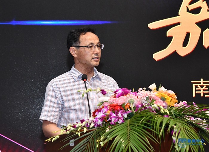 XCB_645508.jpg