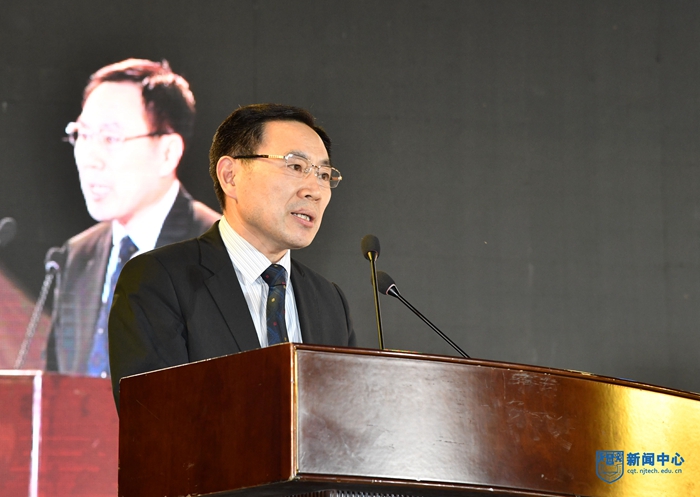 3崔益虎副校长主持开幕式1.jpg 3崔益虎副校长主持开幕式1.jpg
